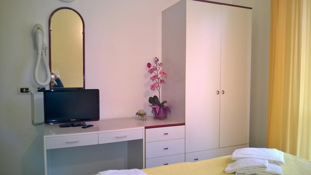 Hotel Paola Garden - Nuova Gestione Bellariva Di Rimini Quarto foto